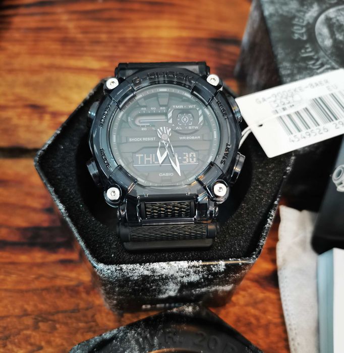 Мъжки часовник Casio GA-900SKE-8A G-Shock