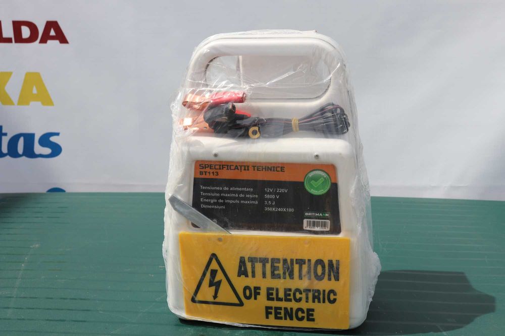 Aparat generator impulsuri 12/220V 3,5 Joule, gard electric Britmann