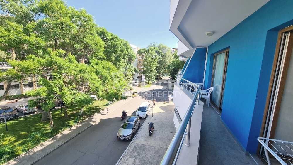 Кубан - Двустаен обзаведен апартамент в самия център на Слънчев бряг