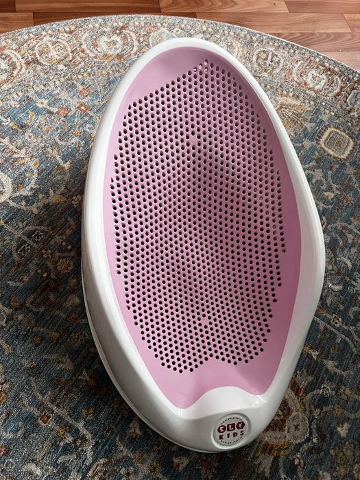 Гамак, горка для купания новорожденного.