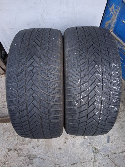 265 40 20 Bridgestone 2бр зимни дот 2024г
