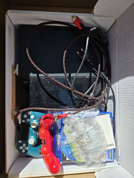 Playstation 4  +игри