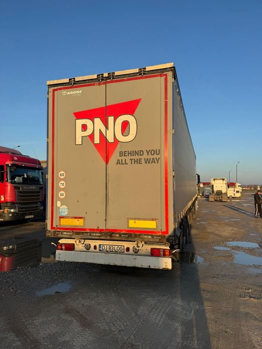 Vând 2 remorci de camion krone