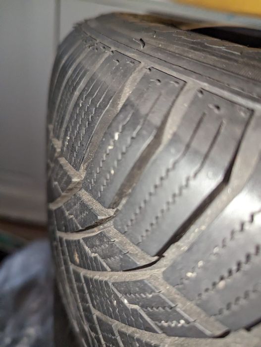 Genti cu cauciucuri iarna 5x108