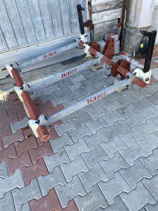 Cadru plug viticol pomicol