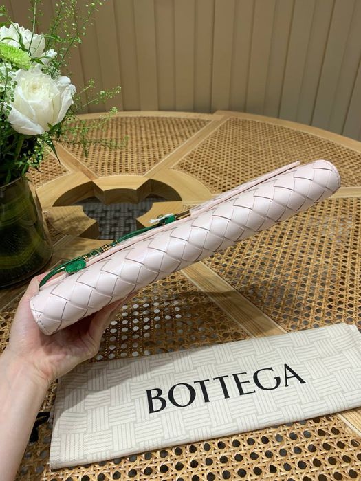 Geanta Bottega Veneta Clutch