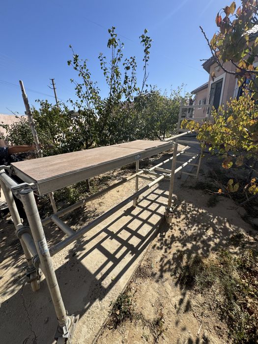 Леса сатылады для строики