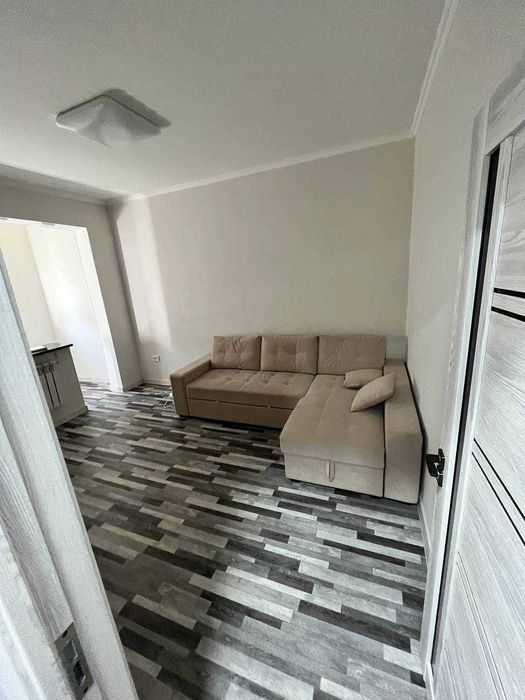 Квартира 2х комнатная  чиланзар 3кв метро Новза