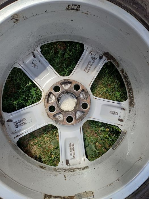 Vând jante Borbet R17  Ford Mondeo