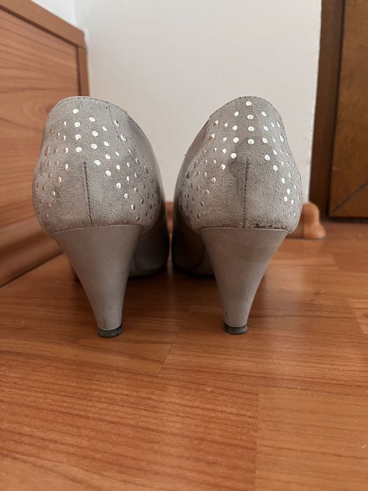 Pantofi marimea 42