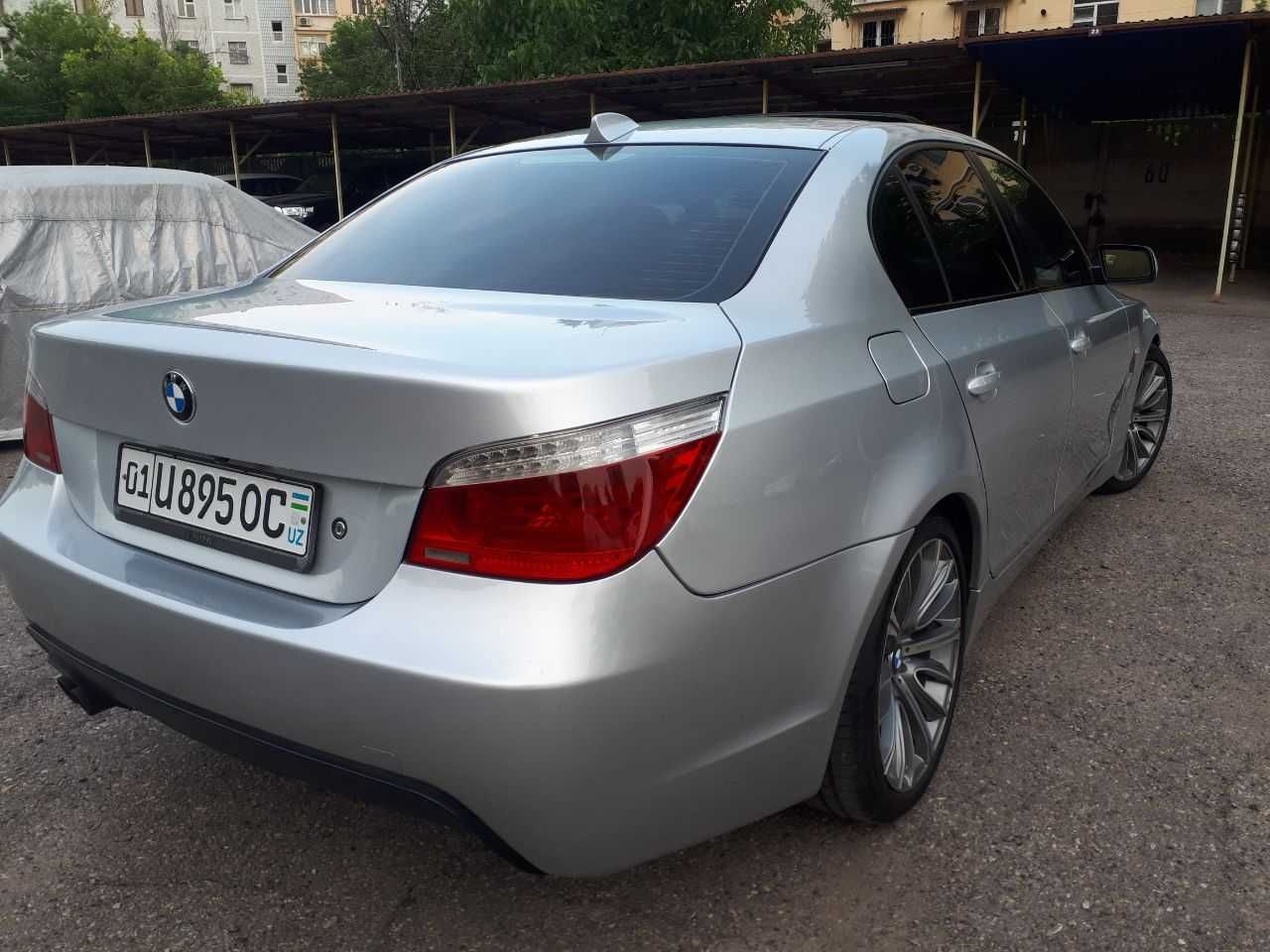 BMW 530 Е 60 Японка FULL комплектация,М обвес,рестайлинг фары,2004 год