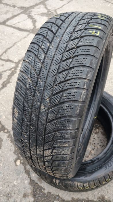 2 Anvelope iarna Brigestone 205 60R17 2018