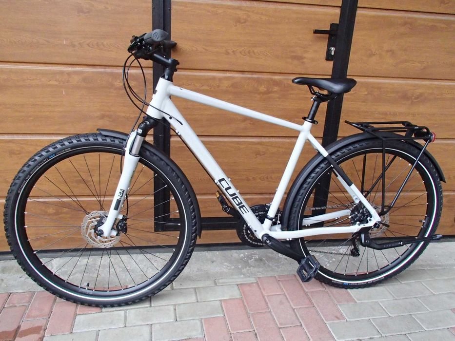 Cube Nature Pro-Aluminiu Roti 29 Frana Hidraulica-30 de Viteze-Ca NOU.