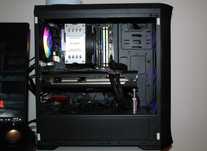 PC компютър Ryzen 4500, RX 5700 XT, 32GB RAM, 1TB SSD, 750W Corsair