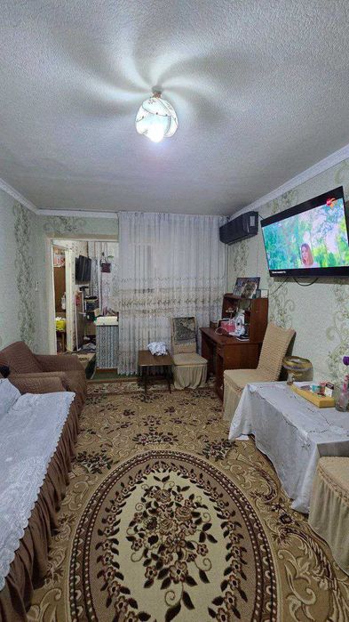 E-Квартал Кupпuч 2/4/5 бaлкoн 2/6 Орueнтup Хамза Метpo