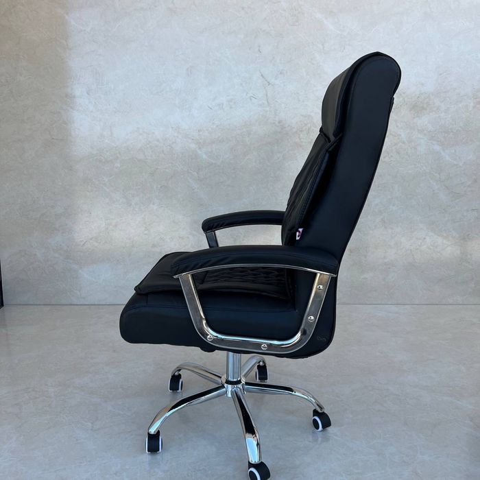 Офисное кресло Delta, Saprano, Line chair для руководителя