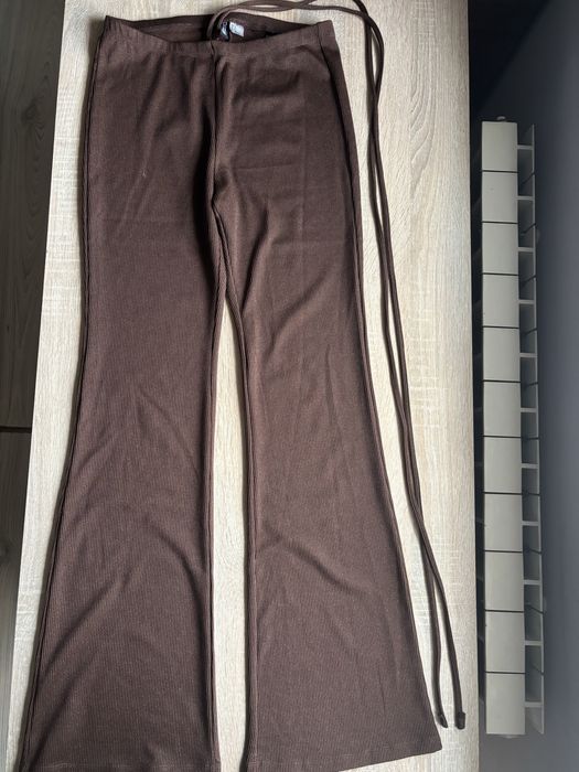 Нови дамски панталони Н&М