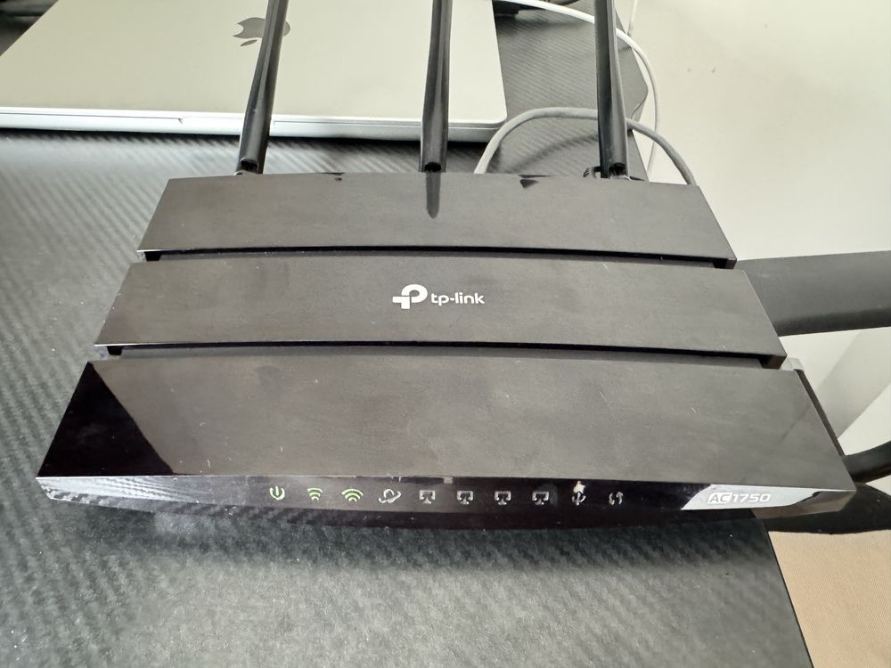 Продам роутер tplink archer