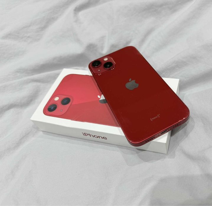 Телефон Iphone 13