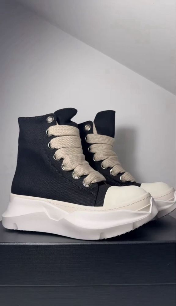 Rick Owens Abstract Jumbo Laces
