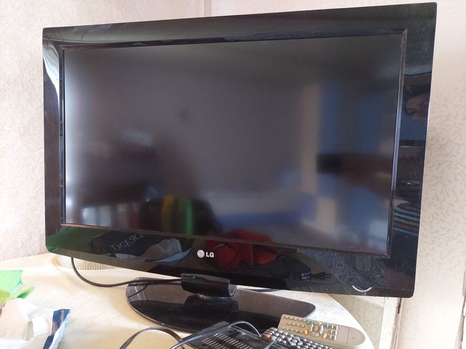 Телевизор LG б/у