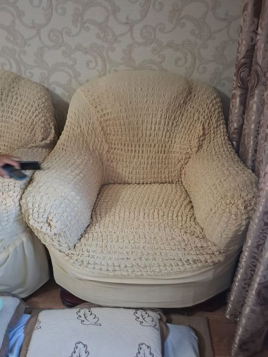 Кресло мягкое большое