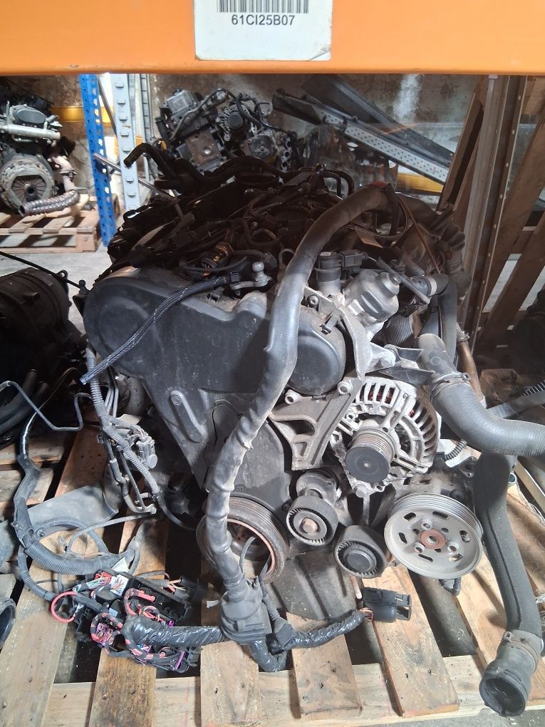 Vând motor 2.0 Audi a4b8  CJC / CJCA/CICB euro 5