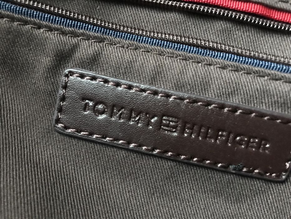 Geanta Tommy Hilfiger mare