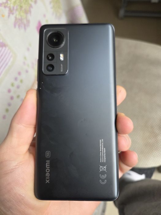 Xiaomi 12  8gb/256gb(много запазен)