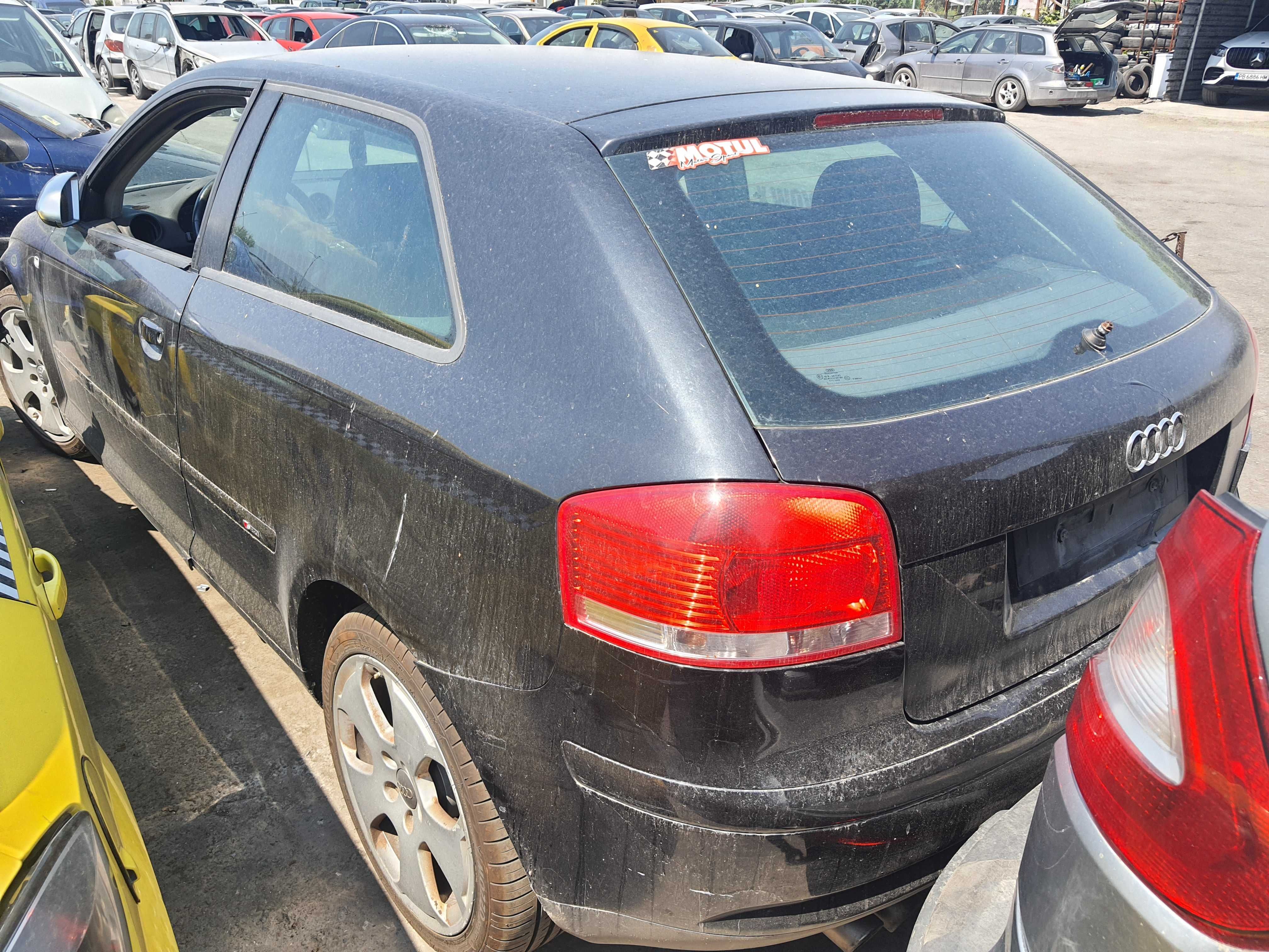 На части! Audi A3 1.6