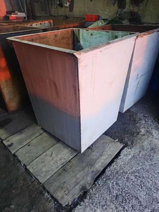 Мусорный бак Мусорный контейнер