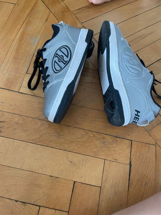 Кроссовки на колесиках heelys размер 36,5