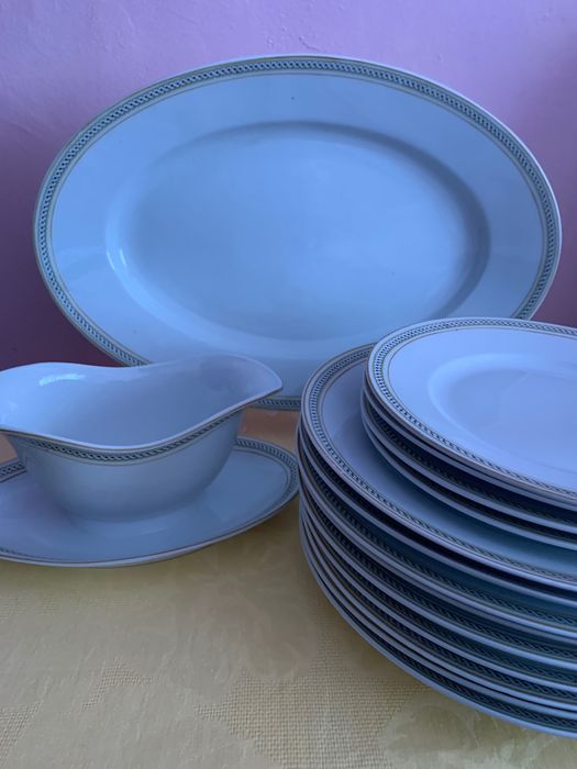 Сервиз за хранене