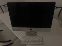 iMac 21,5 inch + Apple Keyboard