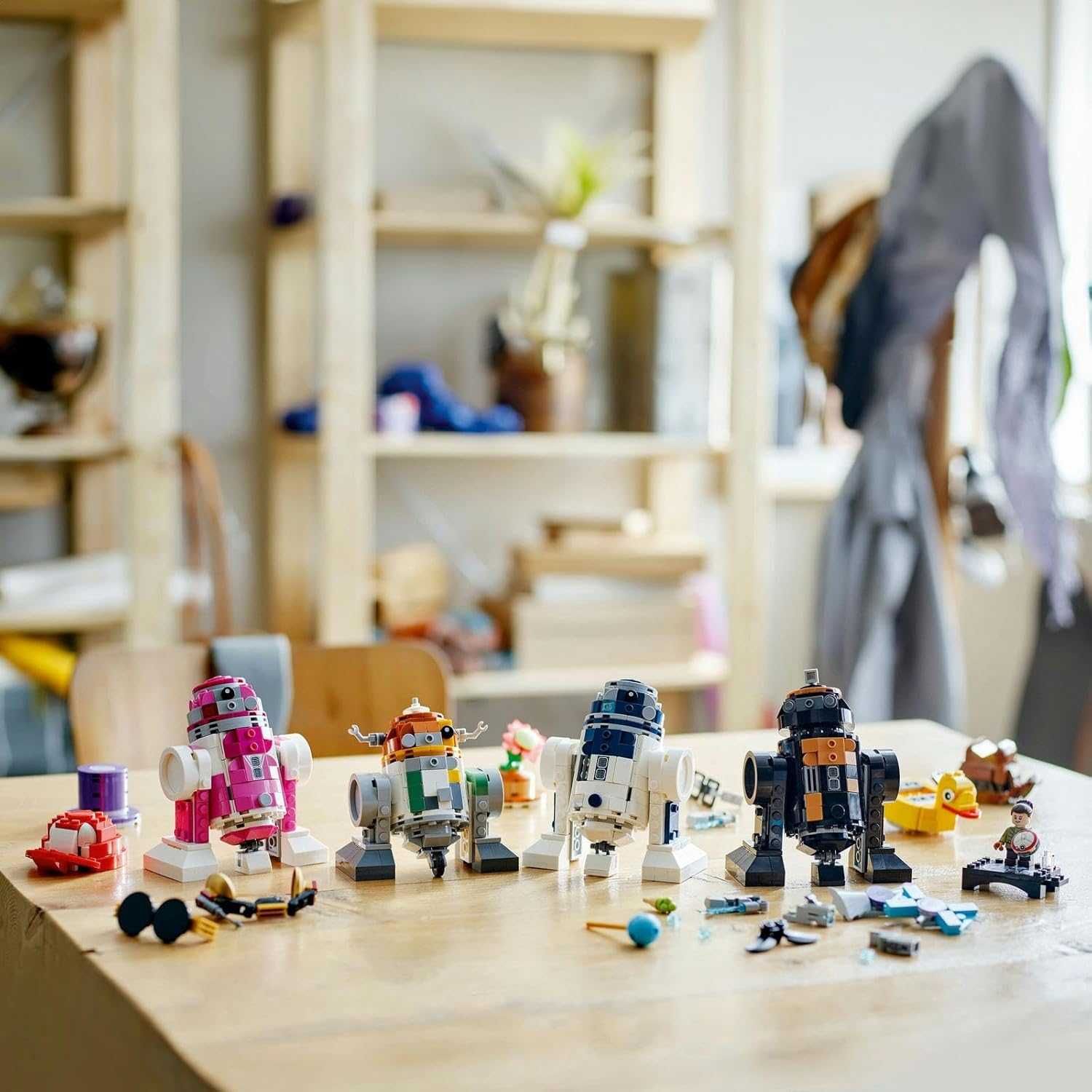 НОВО LEGO Star Wars 75392 - Droid builder for creative play