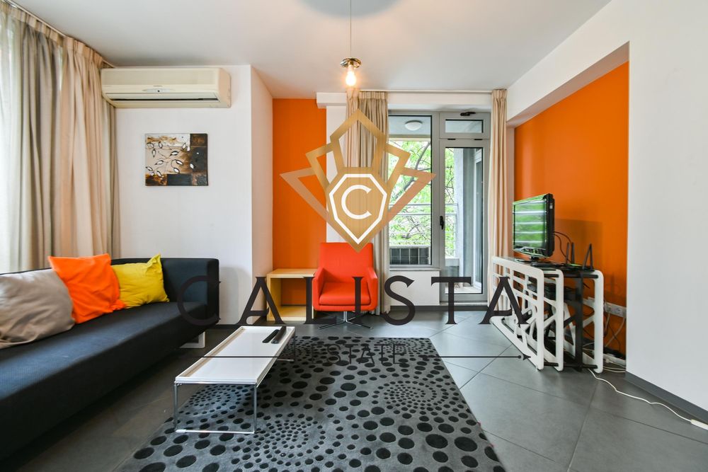Дава се под наем Тристаен апартамент в София, Оборище - 100 кв.м за 950 € - Снимка #2