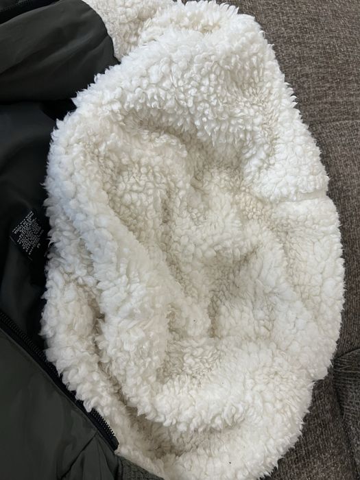 Дамско есенно зимно яке без след от употреба