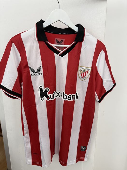 Висококачествени футболни тениски