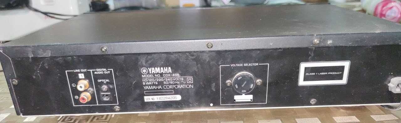 продам CD проигрыватель Yamaha CDX-496