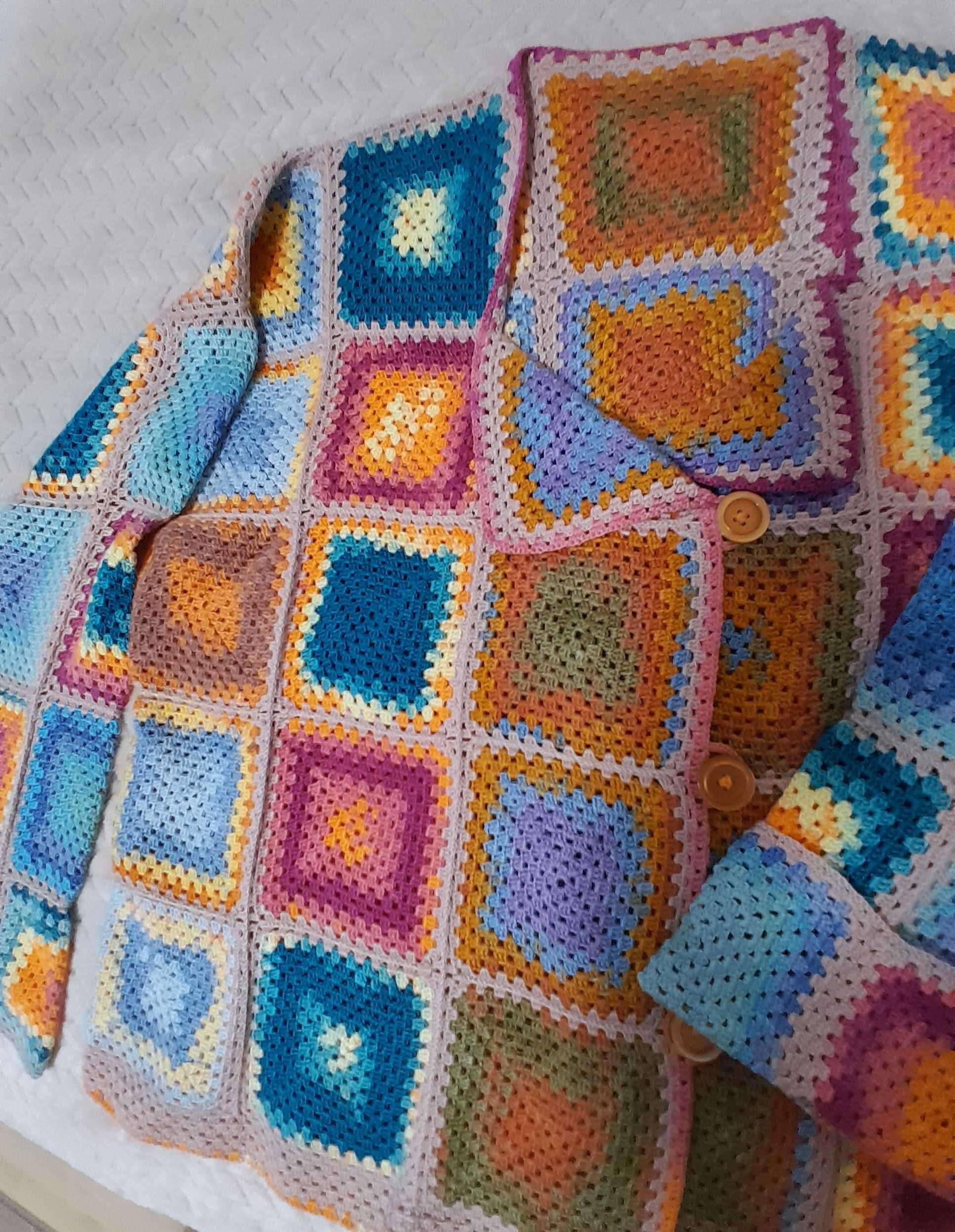 Vand cardigan lucrat manual