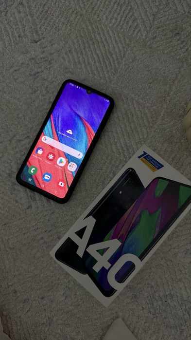 Samsung A40 cиний 64 гб