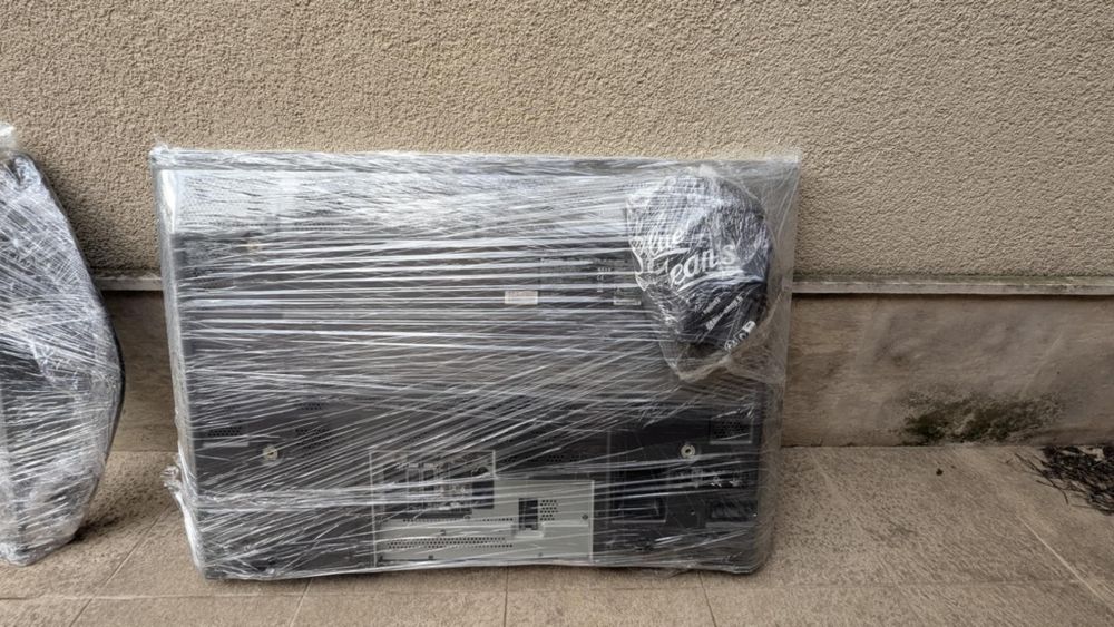 Телевизор Panasonic 42"