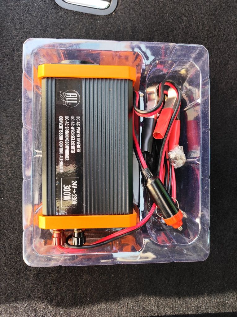 Invertor auto 24v