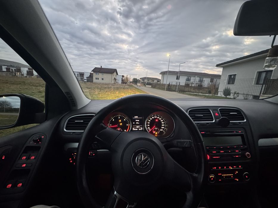 VAND GOLF 5000€ Negociabil - an 2010