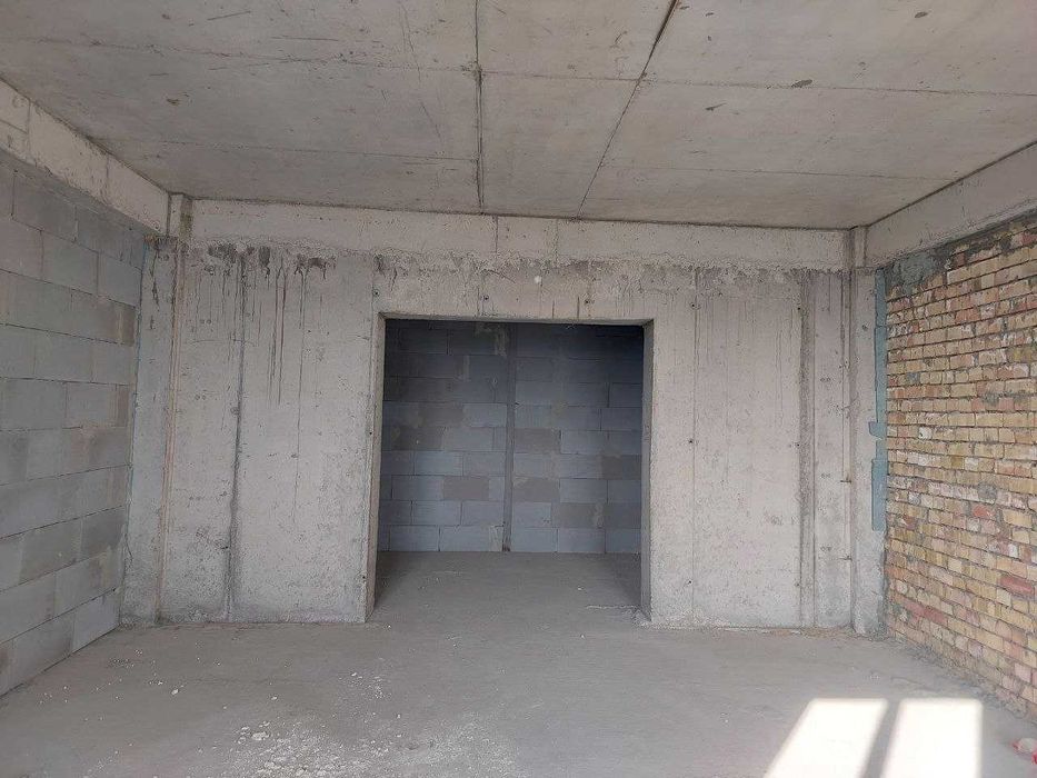 Срочно продается квартира готовая новостройка 53кв . Кадастр есть!!!