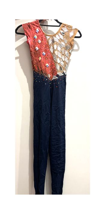 Продам купальник для художественной гимнастики