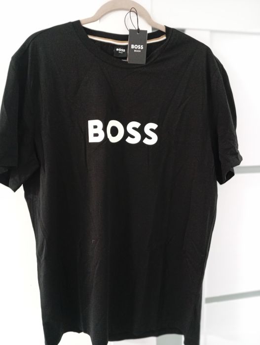 HUGO BOSS,Unisex.Tricou cu imprimeu logo, Original.marime:M și L