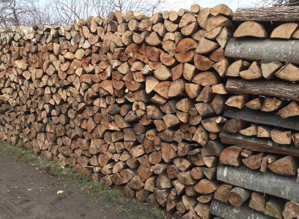 Lemne lemn de foc cu transport inclus la domiciliu
