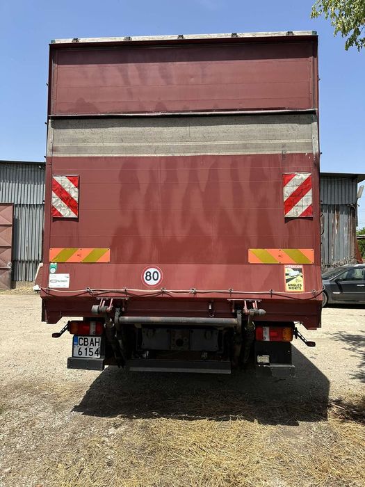 Mercedes Atego 822