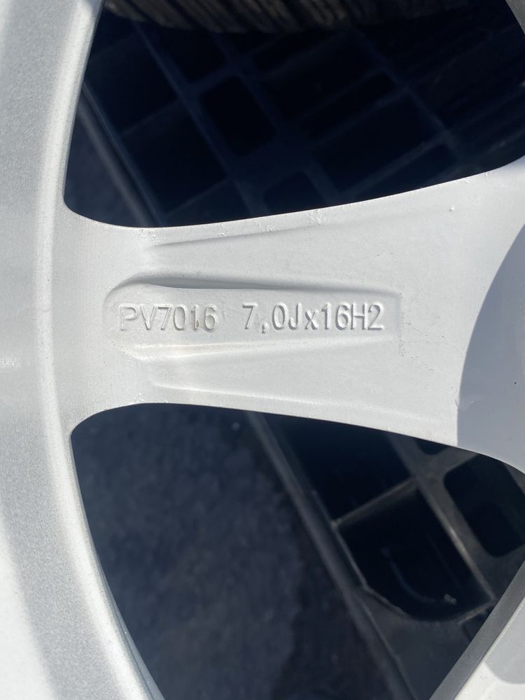 16 цола 5 х 120 мм БМВ , BMW